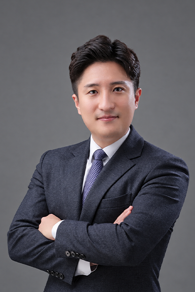 전경진 수석변호사